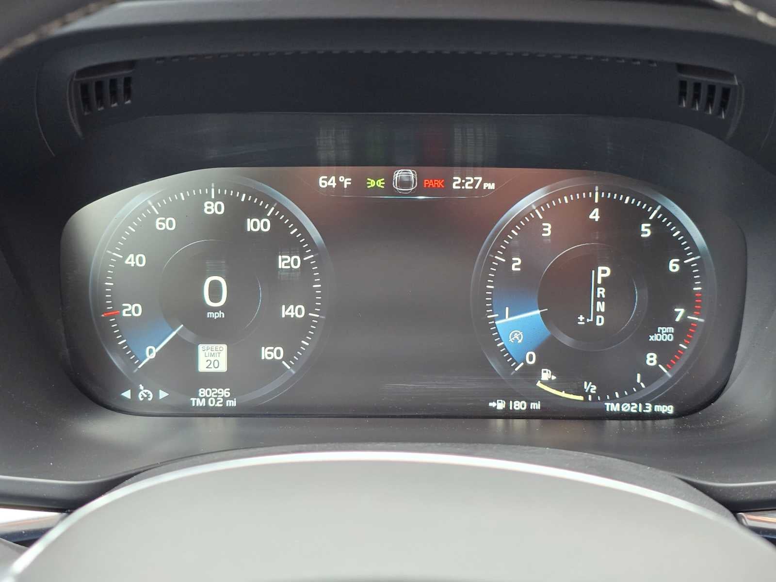 2018 Volvo XC60 R-Design