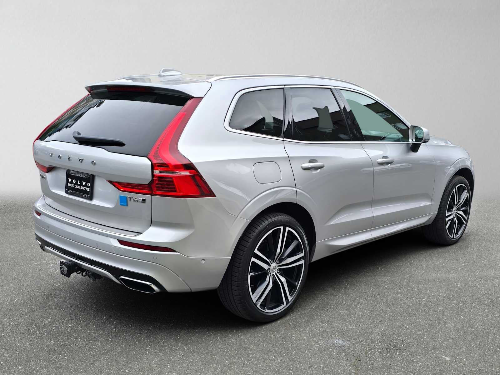 2018 Volvo XC60 R-Design
