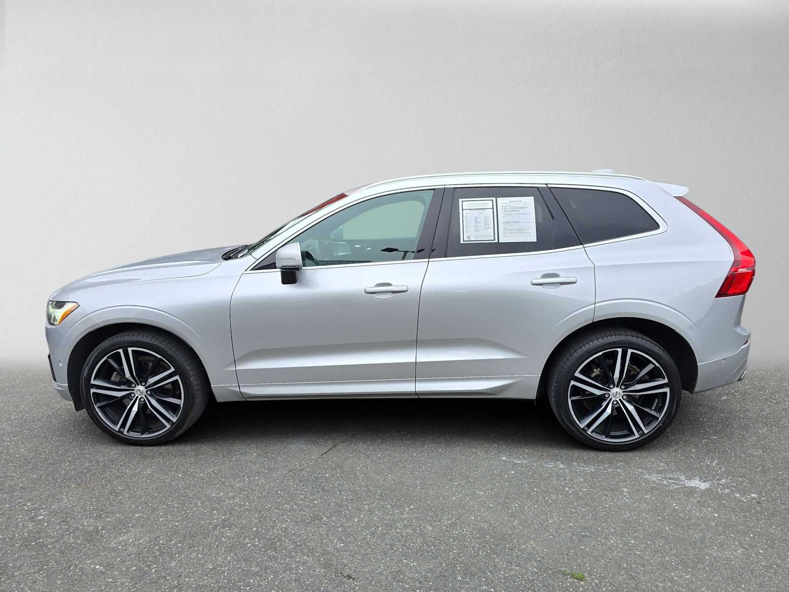 2018 Volvo XC60 R-Design