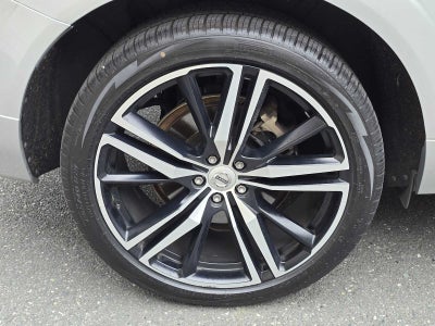 2018 Volvo XC60 R-Design