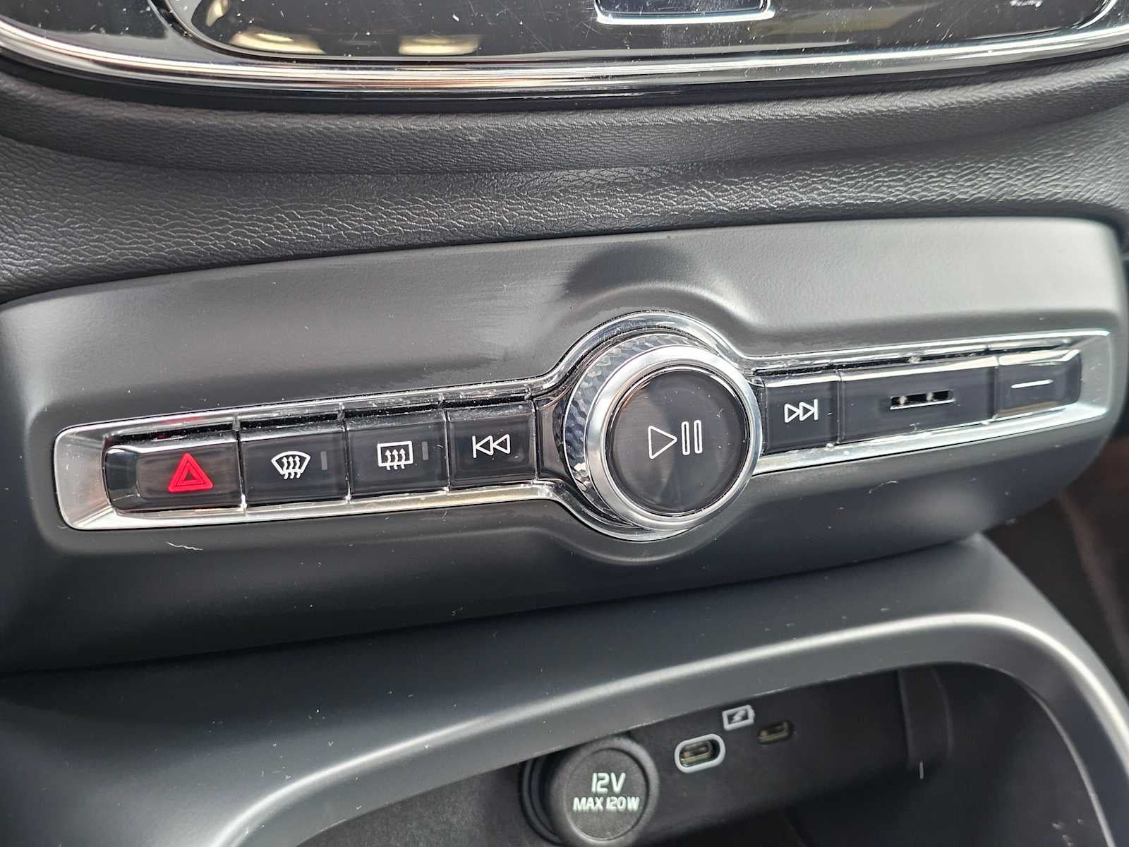 2023 Volvo C40 Recharge Pure Electric Plus