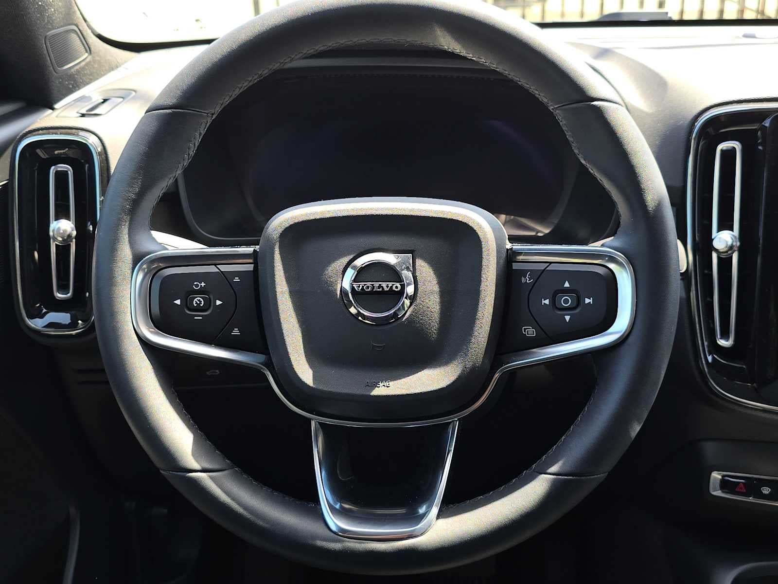 2023 Volvo C40 Recharge Pure Electric Plus