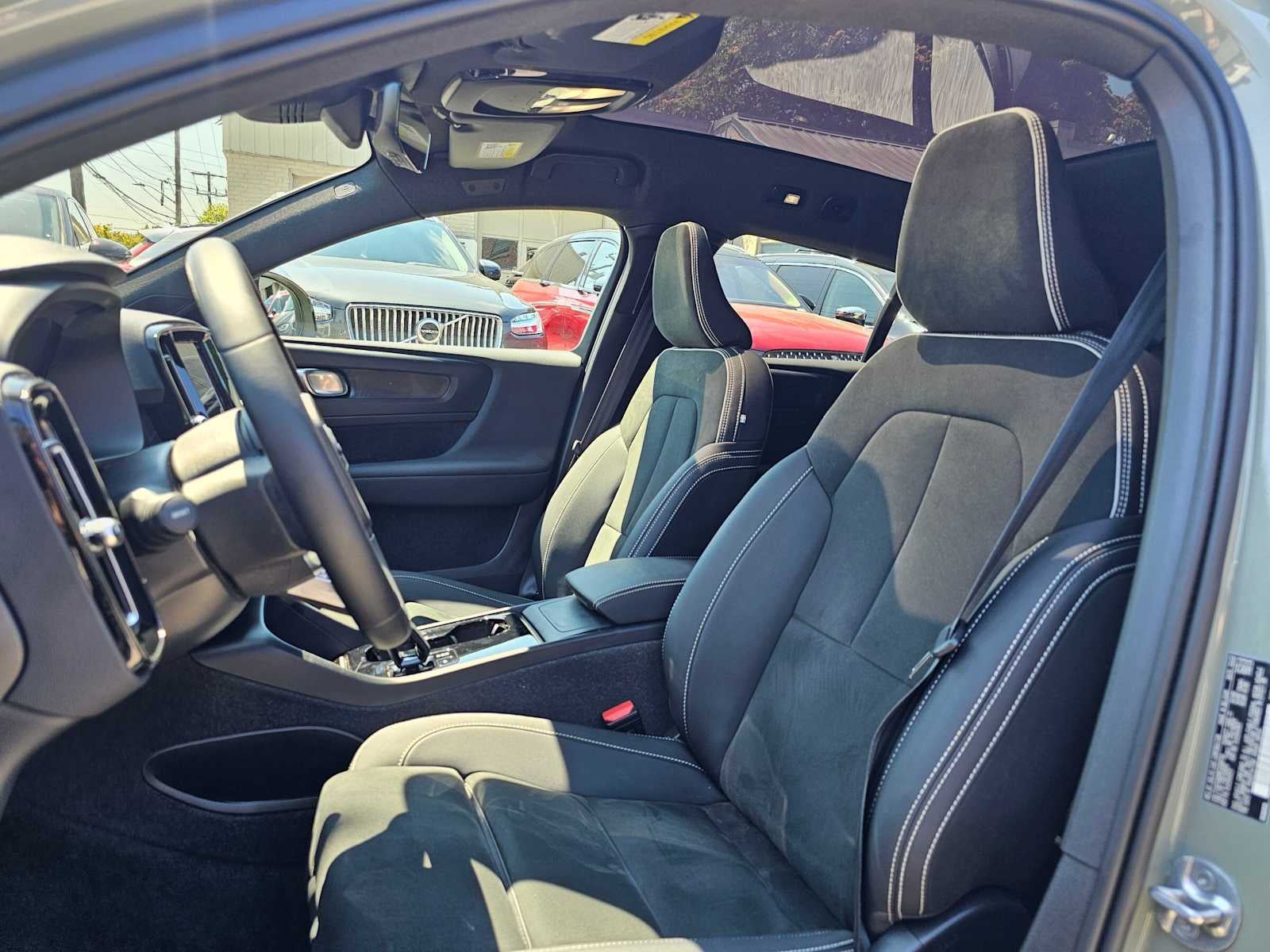 2023 Volvo C40 Recharge Pure Electric Ultimate