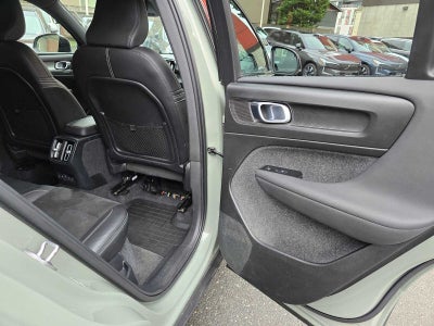 2022 Volvo XC40 Recharge Pure Electric Twin Ultimate