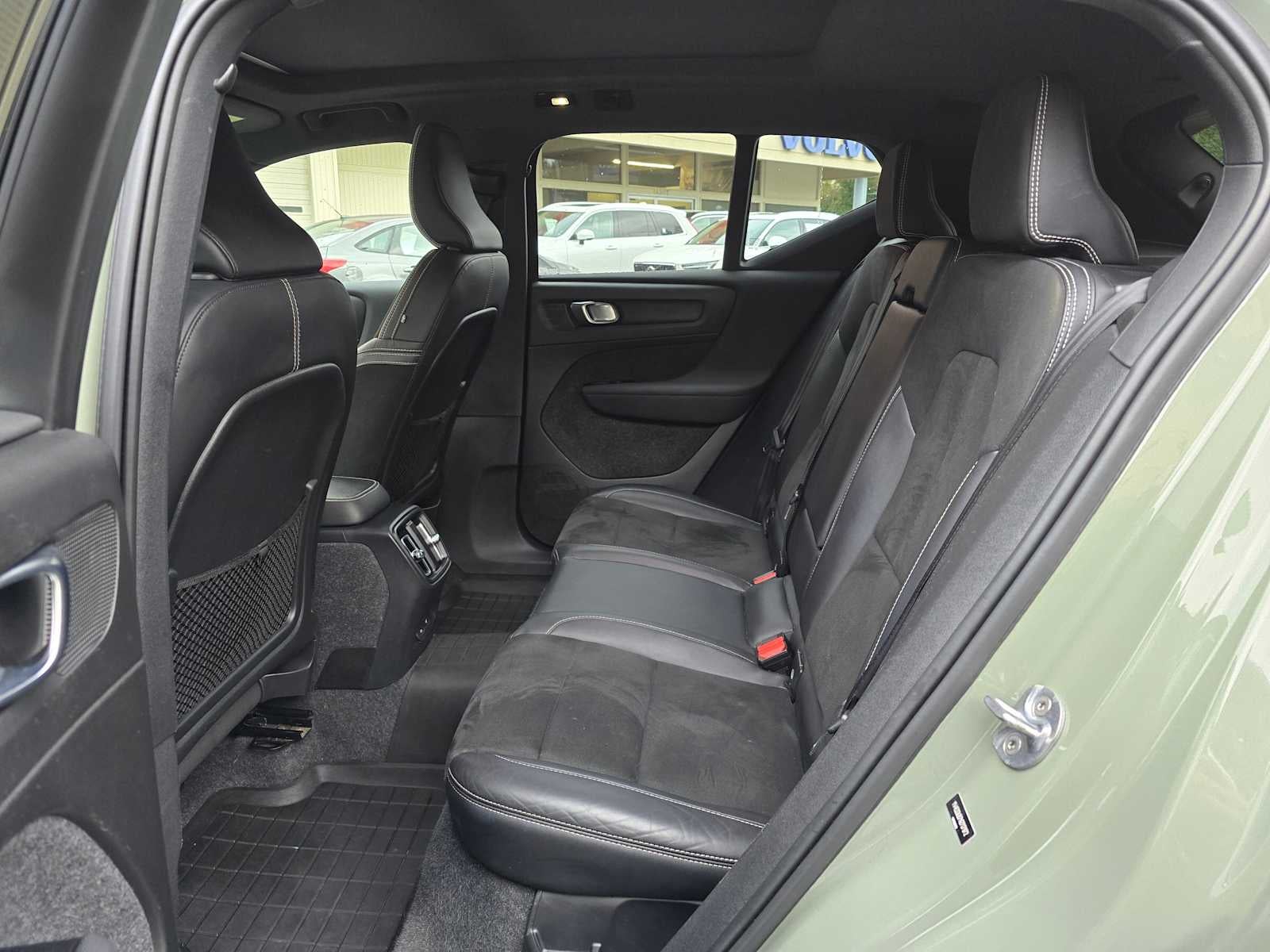 2022 Volvo XC40 Recharge Pure Electric Twin Ultimate