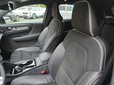 2022 Volvo XC40 Recharge Pure Electric Twin Ultimate