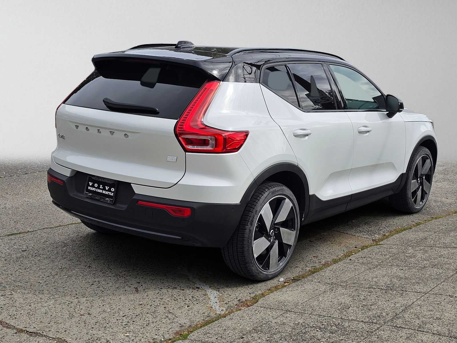 2023 Volvo XC40 Recharge Pure Electric Ultimate