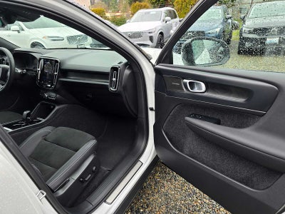 2023 Volvo XC40 Recharge Pure Electric Ultimate