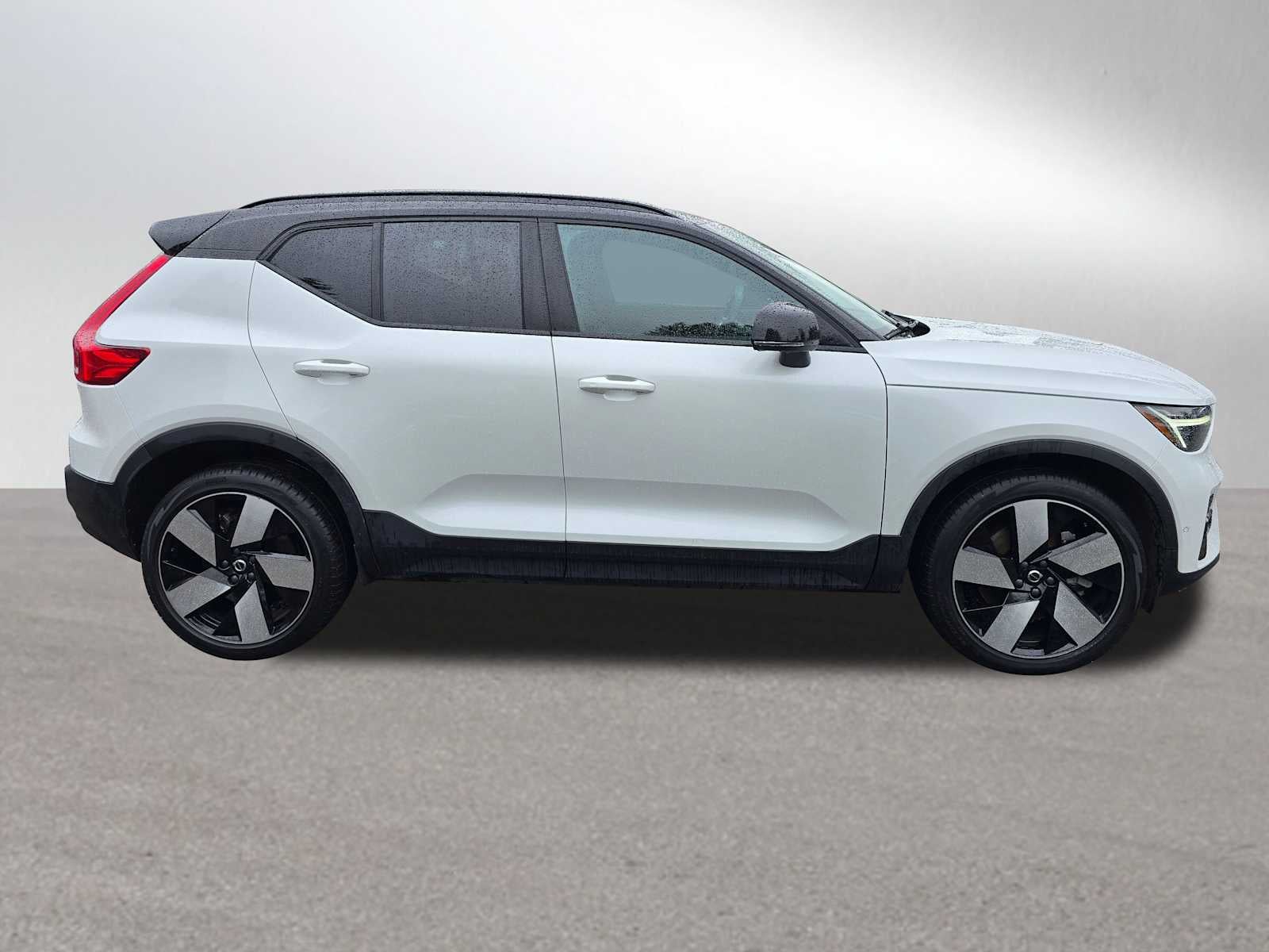 2023 Volvo XC40 Recharge Pure Electric Ultimate