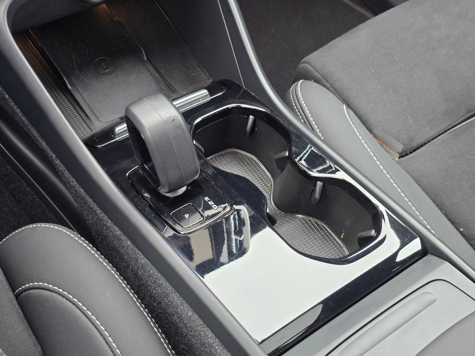 2023 Volvo XC40 Recharge Pure Electric Ultimate