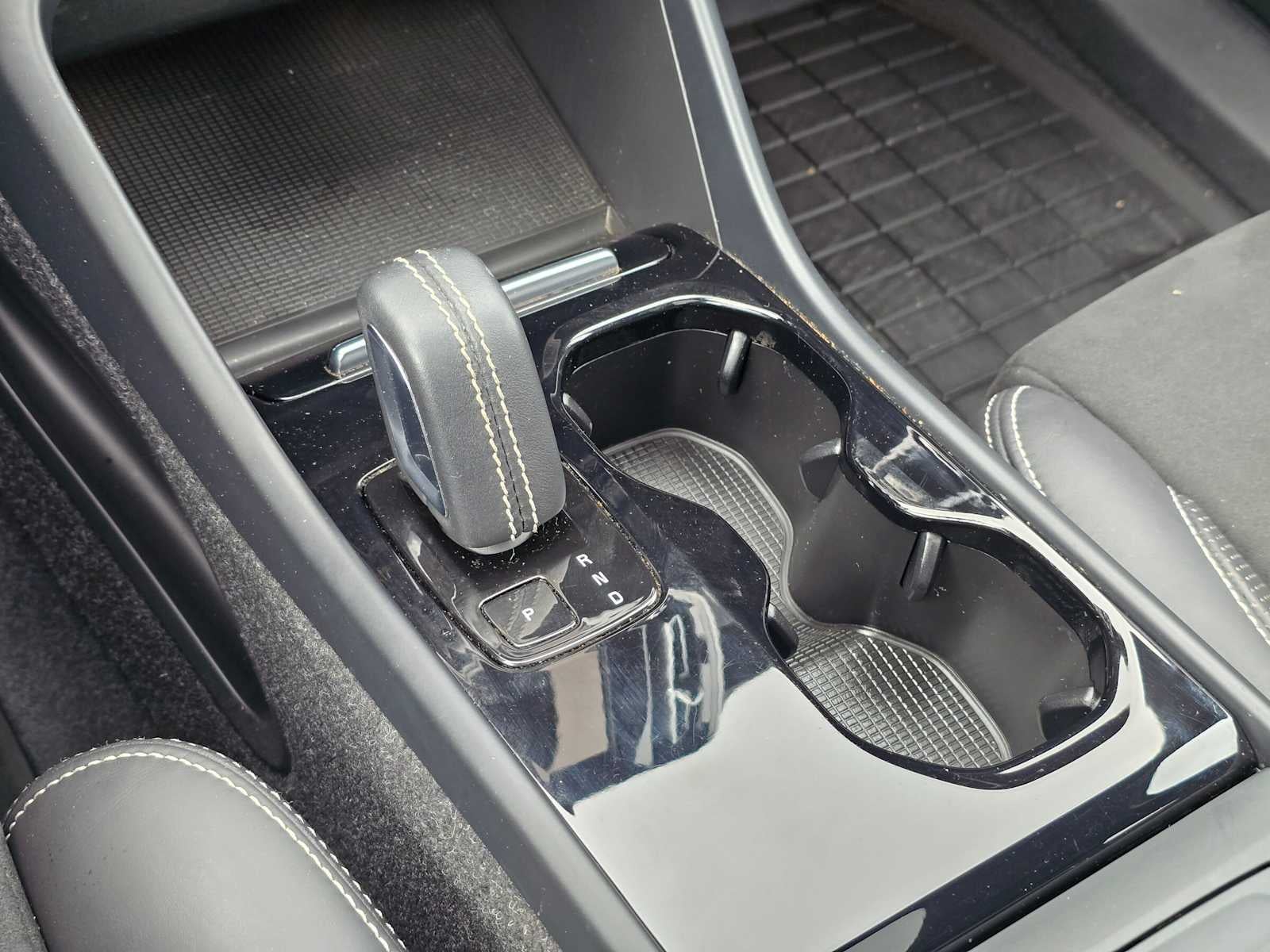 2021 Volvo XC40 Recharge P8 eAWD Pure Electric