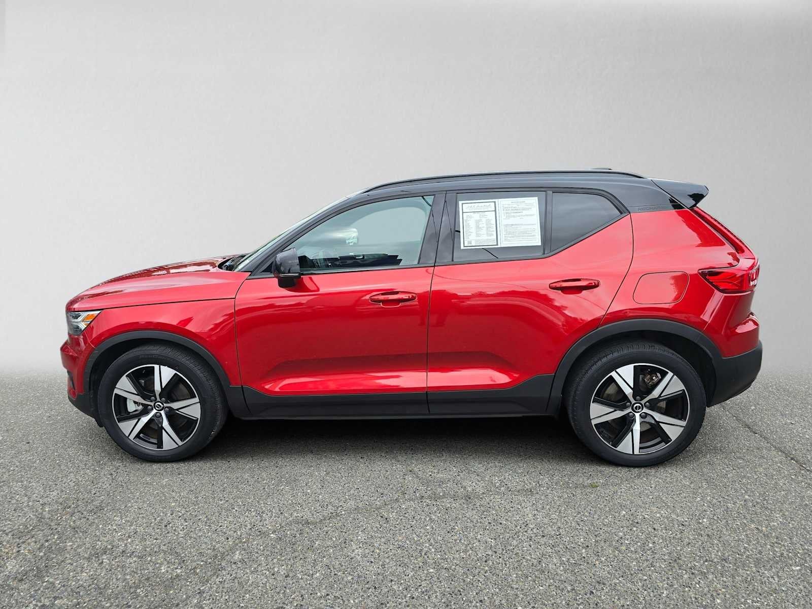 2021 Volvo XC40 Recharge P8 eAWD Pure Electric