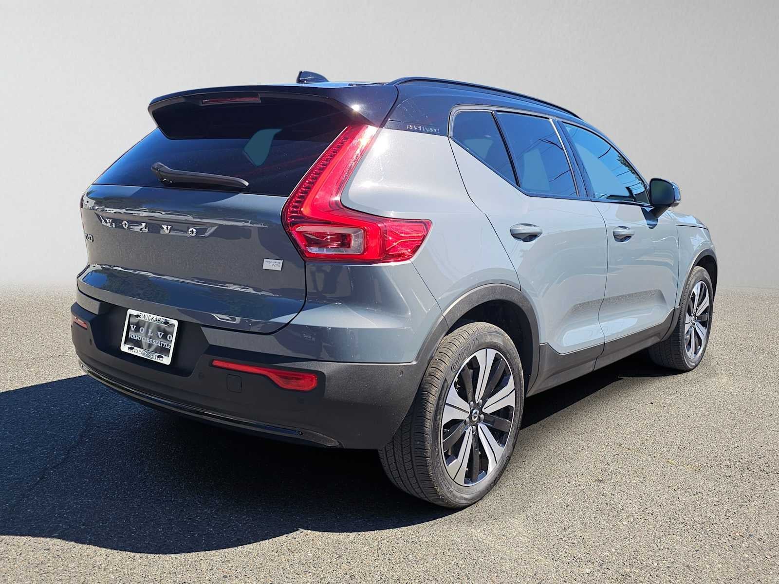 2023 Volvo XC40 Recharge Pure Electric Plus