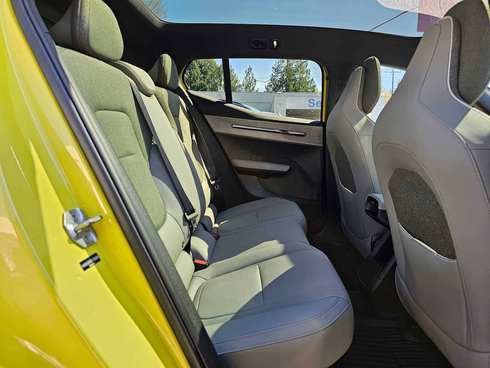 2025 Volvo EX30 Plus