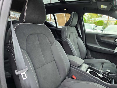 2024 Volvo XC40 Recharge Pure Electric Plus