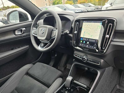 2024 Volvo XC40 Recharge Pure Electric Plus