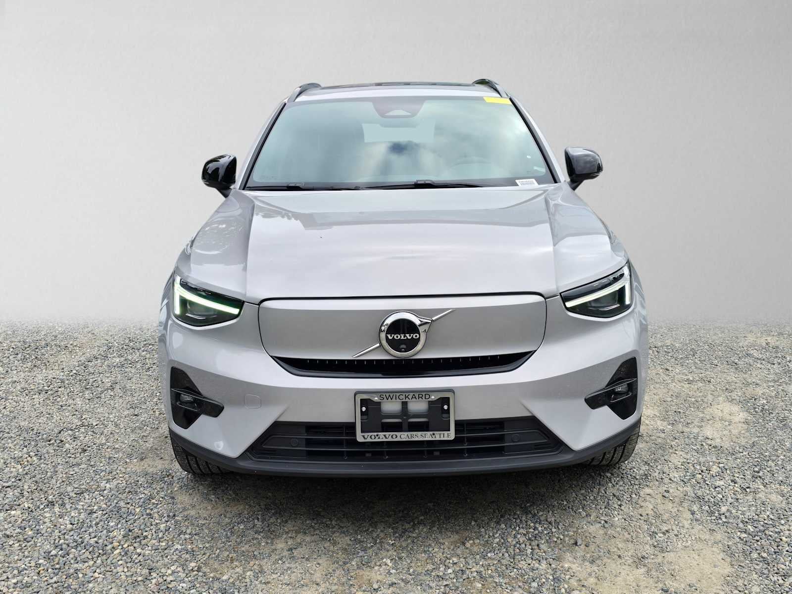 2024 Volvo XC40 Recharge Pure Electric Plus