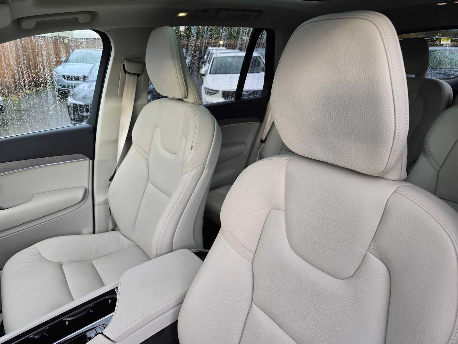 2023 Volvo XC90 Recharge Plug-In Hybrid Plus