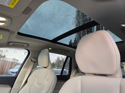 2023 Volvo XC90 Recharge Plug-In Hybrid Plus