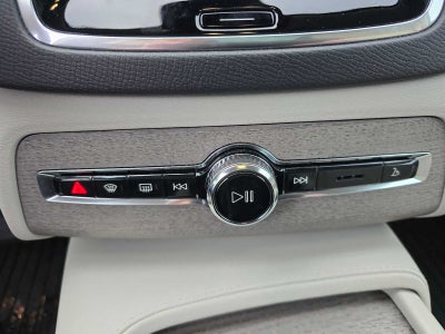 2023 Volvo XC90 Recharge Plug-In Hybrid Plus