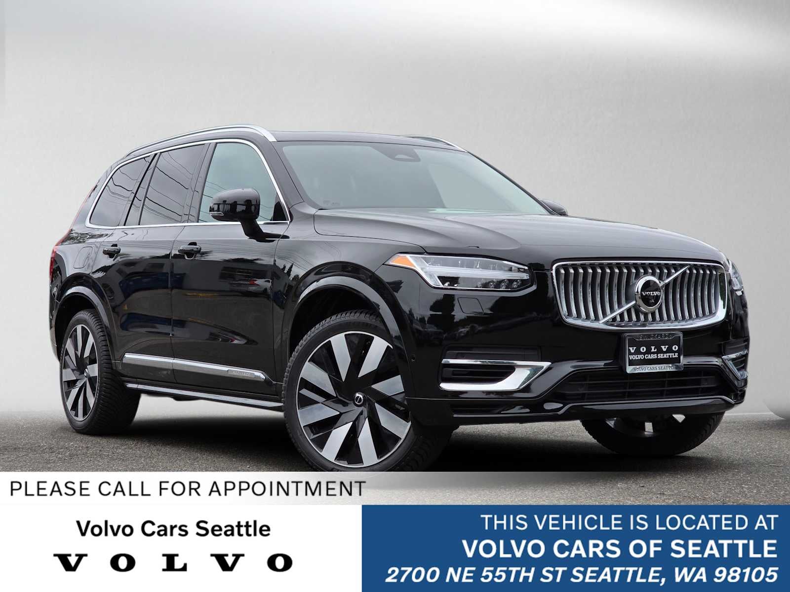 2023 Volvo XC90 Recharge Plug-In Hybrid Ultimate Bright Theme