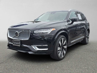 2023 Volvo XC90 Recharge Plug-In Hybrid Ultimate Bright Theme