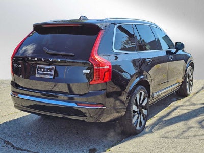 2023 Volvo XC90 Recharge Plug-In Hybrid Ultimate Bright Theme