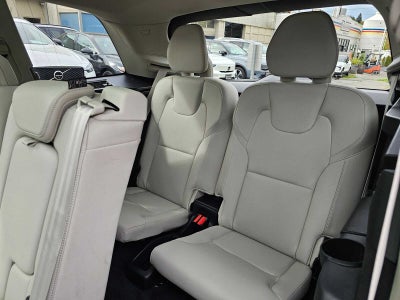 2024 Volvo XC90 Recharge Plug-In Hybrid Plus Bright Theme