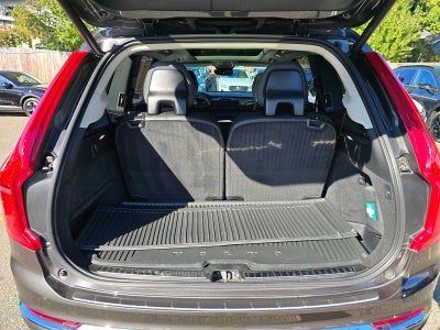 2024 Volvo XC90 Recharge Plug-In Hybrid Ultimate Bright Theme