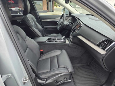2024 Volvo XC90 Recharge Plug-In Hybrid Ultimate Bright Theme
