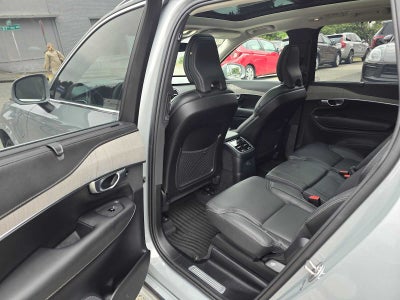 2024 Volvo XC90 Recharge Plug-In Hybrid Ultimate Bright Theme