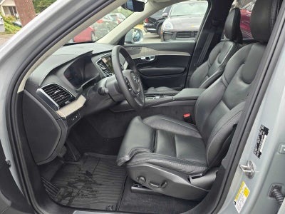2024 Volvo XC90 Recharge Plug-In Hybrid Ultimate Bright Theme