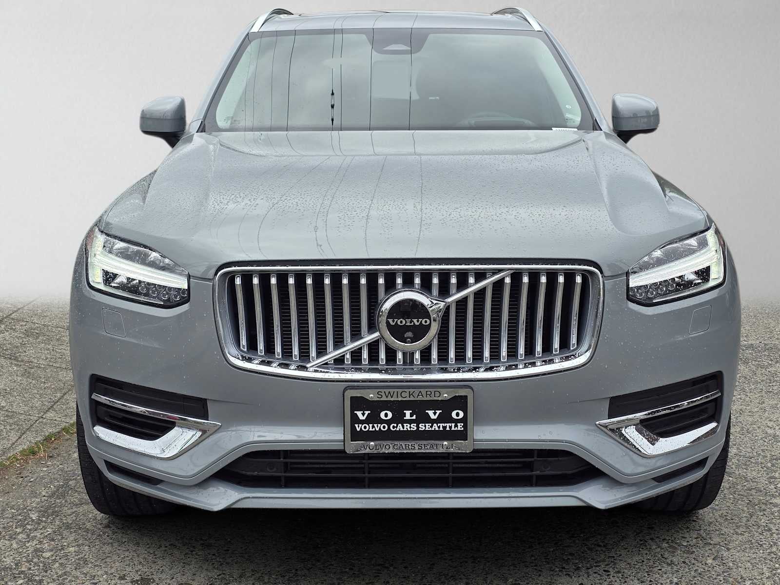 2024 Volvo XC90 Recharge Plug-In Hybrid Ultimate Bright Theme