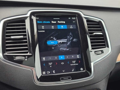 2023 Volvo XC90 Recharge Plug-In Hybrid Plus Bright Theme