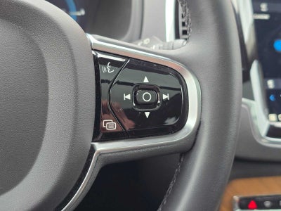 2023 Volvo XC90 Recharge Plug-In Hybrid Plus Bright Theme