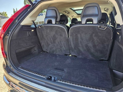 2023 Volvo XC90 Recharge Plug-In Hybrid Plus Bright Theme