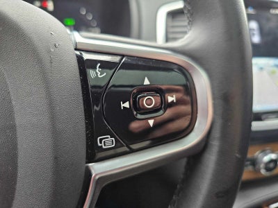 2023 Volvo XC90 Recharge Plug-In Hybrid Plus Dark Theme