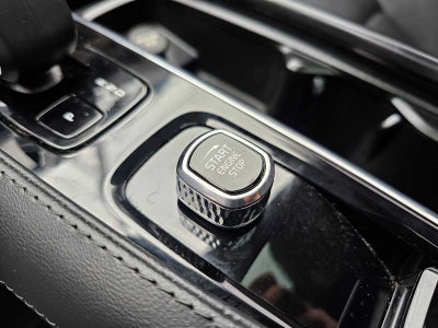 2023 Volvo XC90 Recharge Plug-In Hybrid Plus Dark Theme