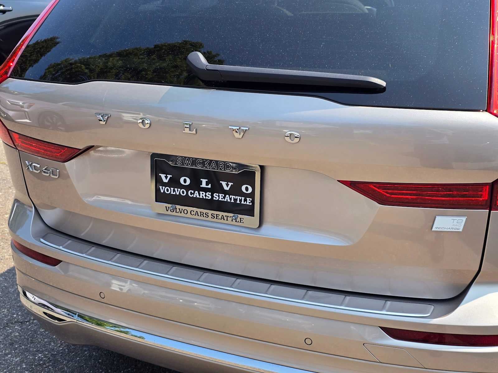 2023 Volvo XC60 Recharge Plug-In Hybrid Ultimate Bright Theme