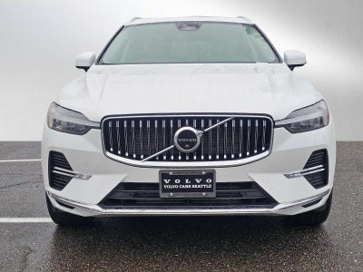 2023 Volvo XC60 Recharge Plug-In Hybrid Ultimate Bright Theme