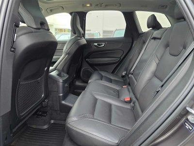 2023 Volvo XC60 Recharge Plug-In Hybrid Ultimate Bright Theme