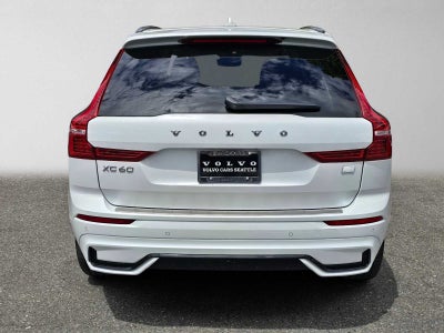 2024 Volvo XC60 Recharge Plug-In Hybrid Ultimate Dark Theme
