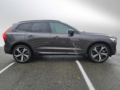 2022 Volvo XC60 Recharge Plug-In Hybrid R-Design