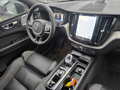 2024 Volvo XC60 Recharge Plug-In Hybrid Polestar Engineered