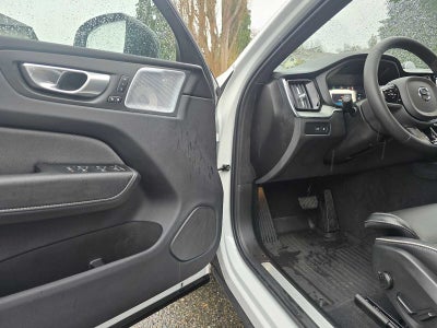 2024 Volvo XC60 Recharge Plug-In Hybrid Polestar Engineered