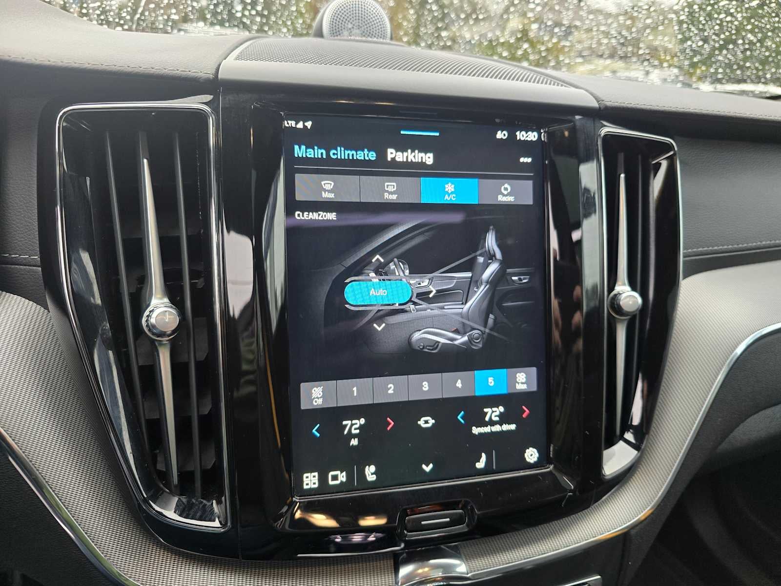 2024 Volvo XC60 Recharge Plug-In Hybrid Polestar Engineered