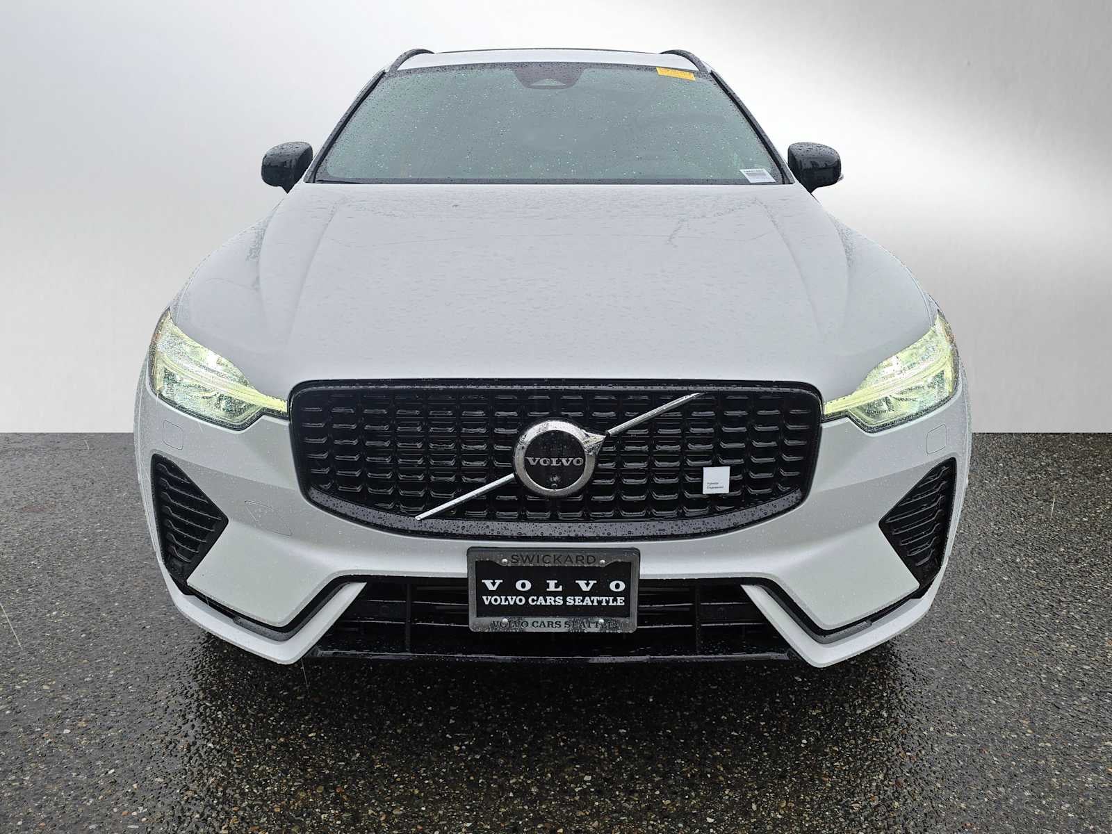 2024 Volvo XC60 Recharge Plug-In Hybrid Polestar Engineered