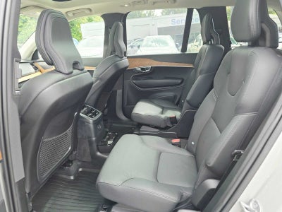 2025 Volvo XC90 Plug-In Hybrid Plus