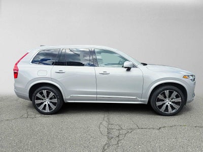 2025 Volvo XC90 Plug-In Hybrid Plus