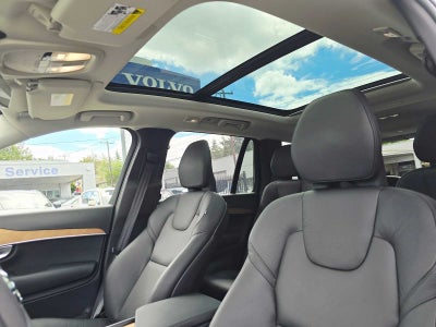 2025 Volvo XC90 Plug-In Hybrid Plus